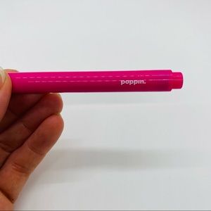 NWT Poppin Pen Black Ink Hot Pink exterior. Medium Point.